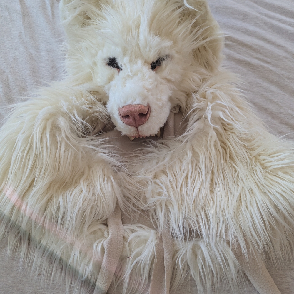 Realistic Albino Wolf Head Dress